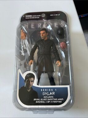 New Heroes Series 1 Sylar action figure released 2007